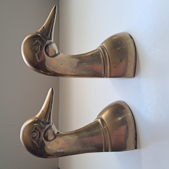 Chic Brass Duck Bookends - Picture 3 of 7